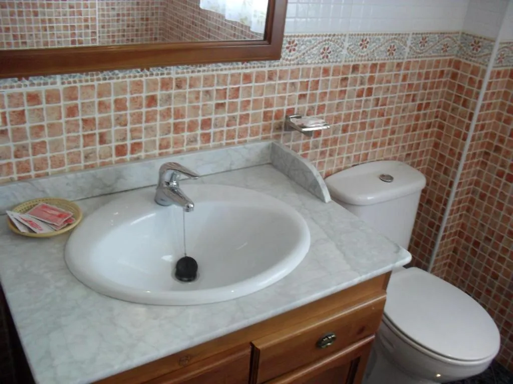 Hostal Rural El Padul 0*,